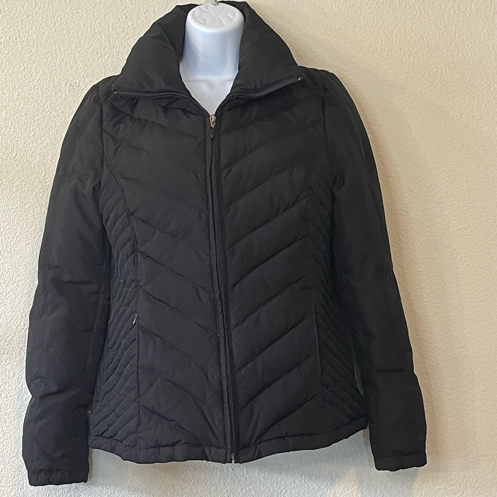 Kenneth Cole Reaction Women’s Black Down Feather Zip Up Coat/Jacket Size Small